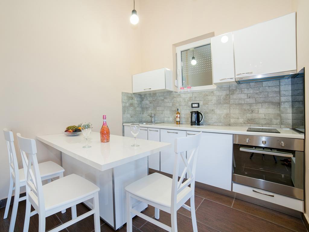 Apartments Urban Wild Котор Екстериор снимка
