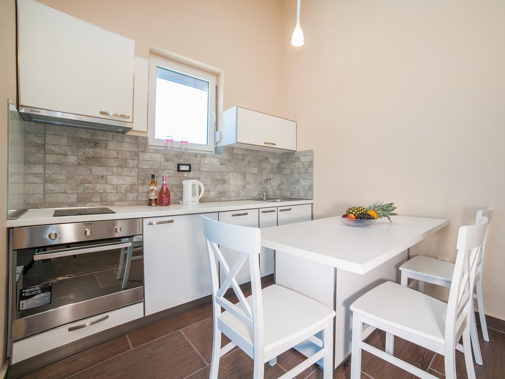 Apartments Urban Wild Котор Екстериор снимка